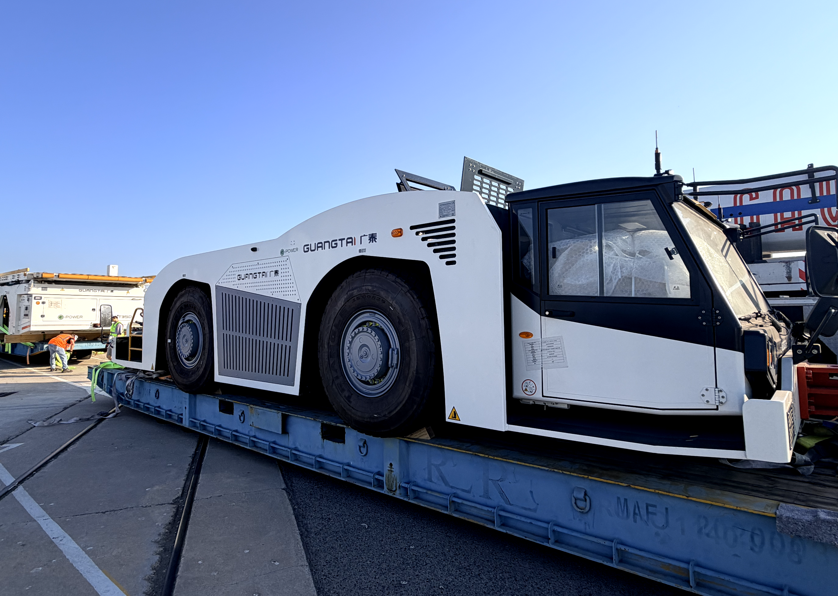 Large Vehicle Transport